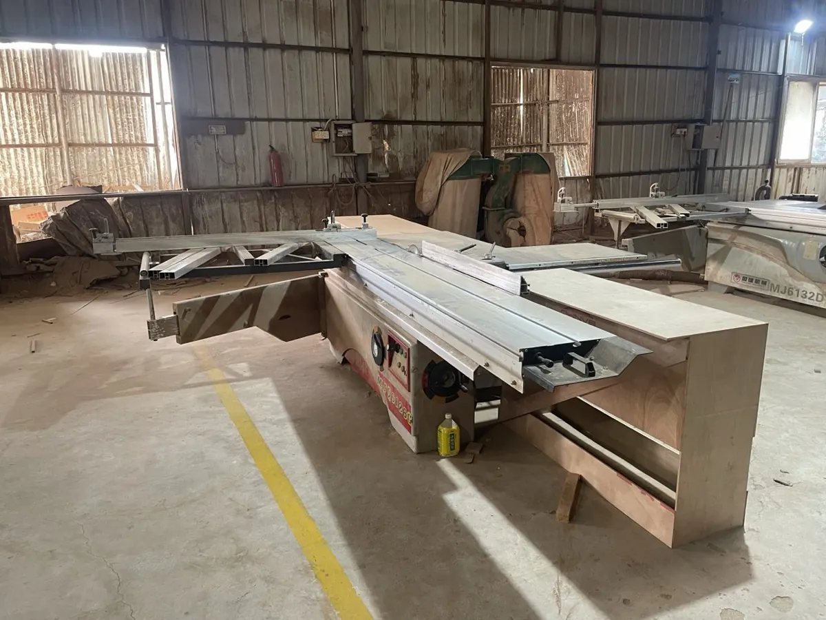 Cutting machine