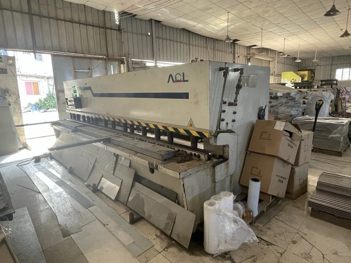 Shearing machine